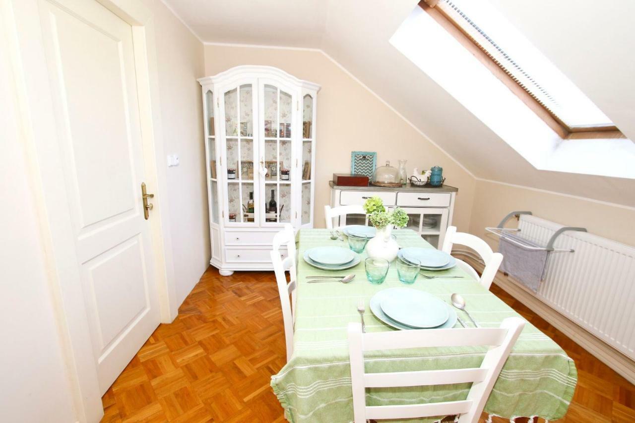 Apartman U Mluvicich Kamenu Stare Krecany Exterior foto